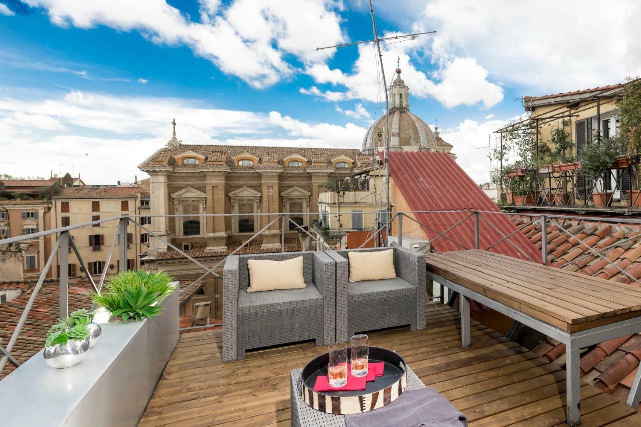 Two Bedrooms Apartment With Solarium With View On San Peter Church And Sant'Angelo Castle โรม ภายนอก รูปภาพ